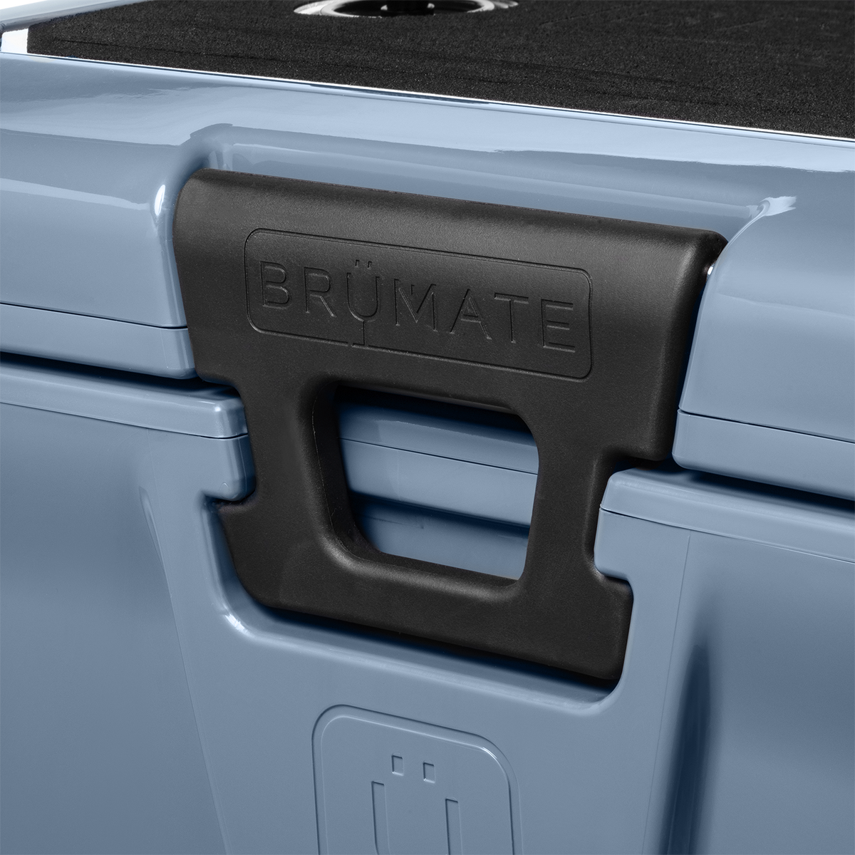 brutank-20qt-e6 BruTank-20-Denim-Latch.png